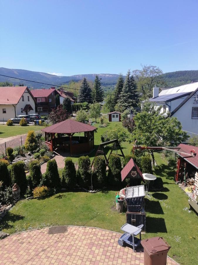 Villa Meisterburg Sciegny ภายนอก รูปภาพ